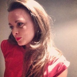 carolinejane's profile picture. 