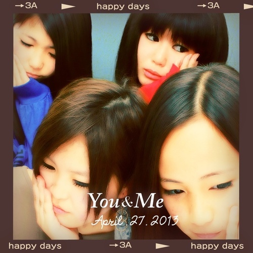 momocham422's profile picture. 