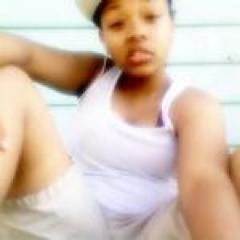 U On My Page SOOOO Make Mah Follow Button Blue! #TeamLesbian