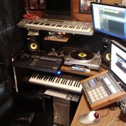 maschinemaestro's profile picture. Music producer .......