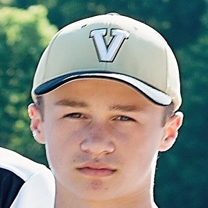 Molina02_M's profile picture. Marketing guru loves tMatthew Molinao surf