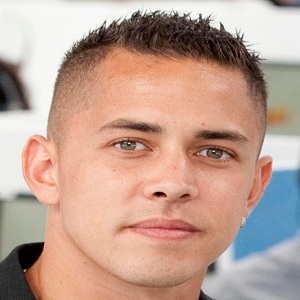 DonaldJVines's profile picture. Donald VinesFine Dining gets my attention