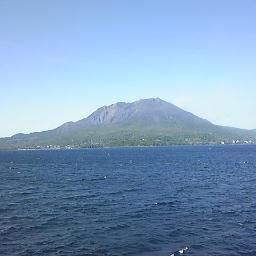 温泉の後のビールに至福のひと時を感じています．
源泉かけ流し，露天風呂にこだわりをもって