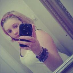 im 14, smart, funny, cool, and a directioner yay!!!!!!!!!!!