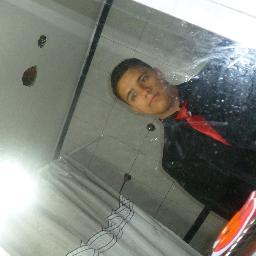 Axel_Leonel1's profile picture. Vive cada momento como si fuera el último.