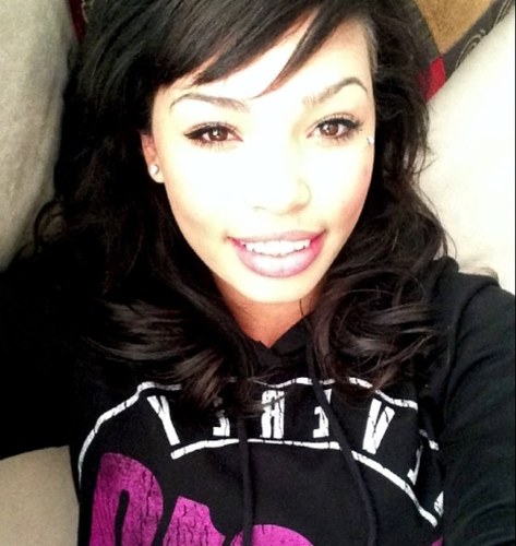 name is tyisha lynn mullen i am cool af and fun so follow me and tweet me :)