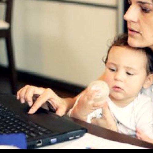 Retweeting the best tweets the twitter moms have to offer! #MomTweets