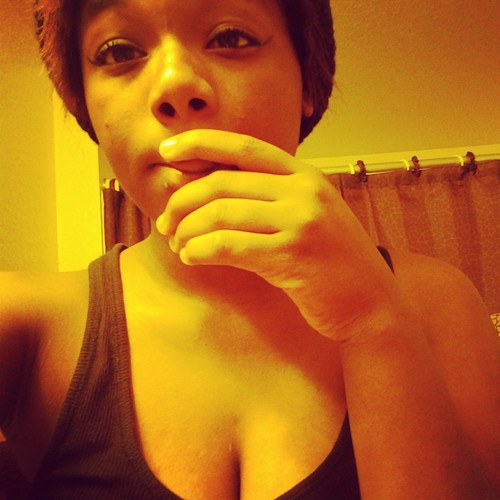 Follow meee on instagram @thatkid_samantha i dont bite :p , follow me I follow back , I love all my followers 3 #teammacmiller