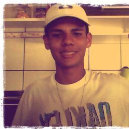 Vivendo e Aprendendo,Fazendo e Acontecendo.Na Fé Prevalecendo,Sigo Firme Correndo