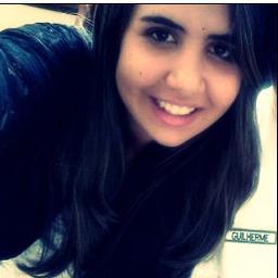 sou feia , chata , ciumenta e moro longe (: