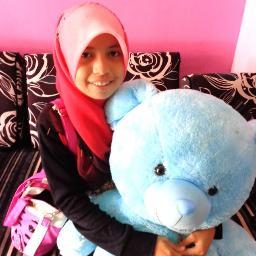 A/F 18 ^^ all the best for STPM, 4flat maybe. Tiada yang mustahil dalam dunia ni..In Sha Allah. Most important,~ takkan HARGAI orang yang TAK HARGAI diri nie :)