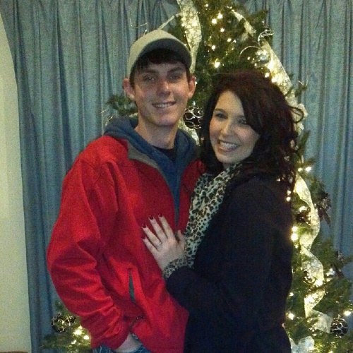 thonpsonkaya's profile picture. 