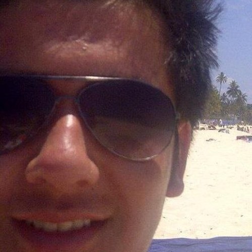 Estudiante Ing. Civil @escuelaing
Just smile, don't worry!