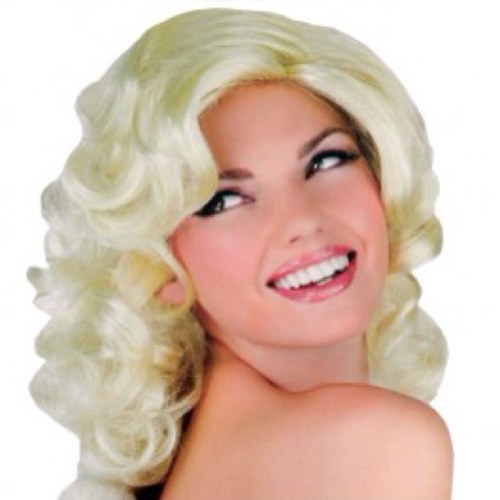Who says you can't be a bombshell and be a mom??