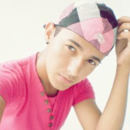 ''o munndo daa voltas, mas sóó nn pode se esquecer que oo recalque batte e volta''me mandem convite no face http://t.co/q6UhEhjJAF aceito todos