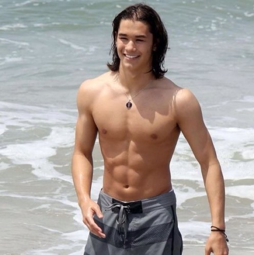 SethGraceSC's profile picture. Hey. I'm Seth,I'm 16,cousin to Marina and Pandora,and Toni's brother.