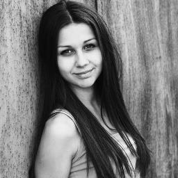 #Slovak girl#15 years old# I love Justin Bieber# Believe# Never say never # Pray # Justiiiiiiiiin# :* :* :* ♥