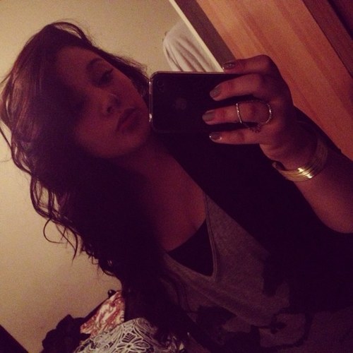 Florangelicaa's profile picture. Follow me on IG; Florangelicaa