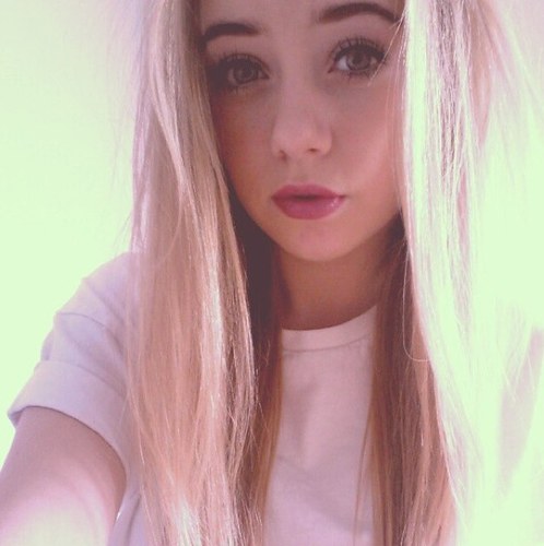 mahan_olivia's profile picture. Im sarcastic most of the time and i drink way too much dr pepper,award winning bio i know (sarcasm) just follow me ok x