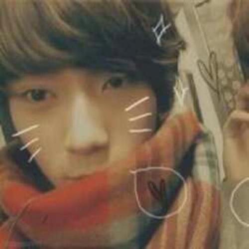 อันยองฮะ ' ' ผมกงชานมักเน่ตัวแสบ ^^~  อยากรู้มั้ยฮะว่าผมแสบยังไง?  ถ้าอยากรู้ก็ต้องลองฟอลผมดูนะฮะ ~