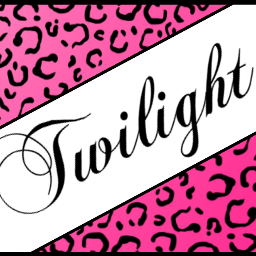 twilighttanning's profile picture. Qualified in sienna x spray tans eyelash extensions and all occasion makeup  For prices and more information please email Twilighttanning@hotmail.co.uk