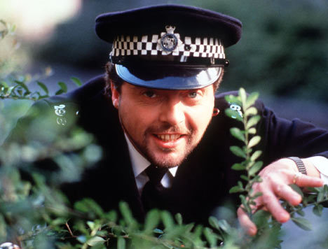 Who's that lurking in the background?
Why, its Officer Beadle.