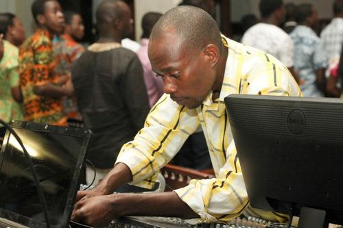 theWaveWard's profile picture. 