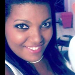 Ana Carla SoAres tenho 26 anos, sou  cabeleireira , casada e tenho 2 filhos