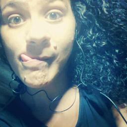 -  A7X -  AC/DC - SOAD - Mãezona da @crazy_novaes e @nerdneia   @karineer_ minha pequena *-* 
    seguee aê (;