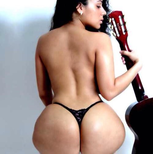 Management/Marketing Agent for @EmbassyGirls and @NameBrandLabel Contact nblmanagement@yahoo.com