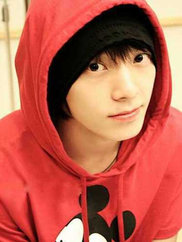 皆彼、SuperJuniorのドンへbot。寂しがり屋で甘えん坊　BL/R18非対応【sorry,Japanese only】 2012.10.29～