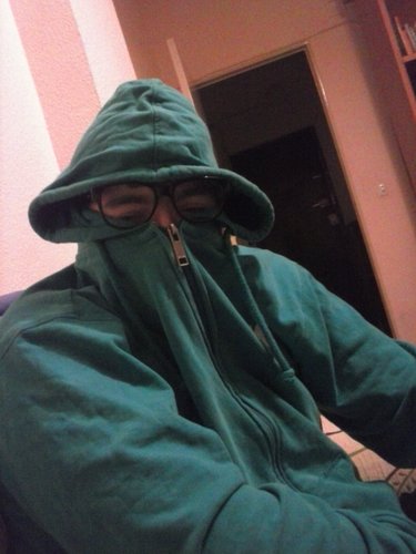 JosePopes's profile picture. No aceptes caramelos de extraños me decian... y asi me quedé