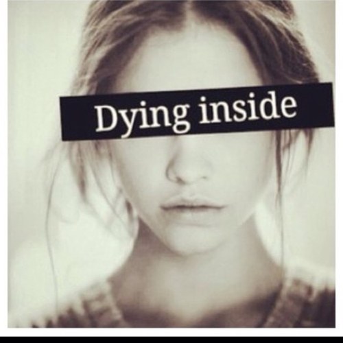 Its to late to save me. Cutter, Anorexic, Depression........i am just digging my gave