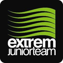 Extremadura Junior Team es una sociedad deportiva sin ánimo de lucro que gestiona la carrera deportiva del piloto Santi Barragán desde el año 2004.