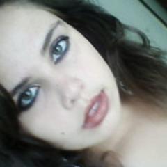 A Priiincesinha que não Nasceeu
Para ficar preza no casteelo, Maaiss Sim para
Enfrentar A realidade Com a Cabeça Erguiida ~