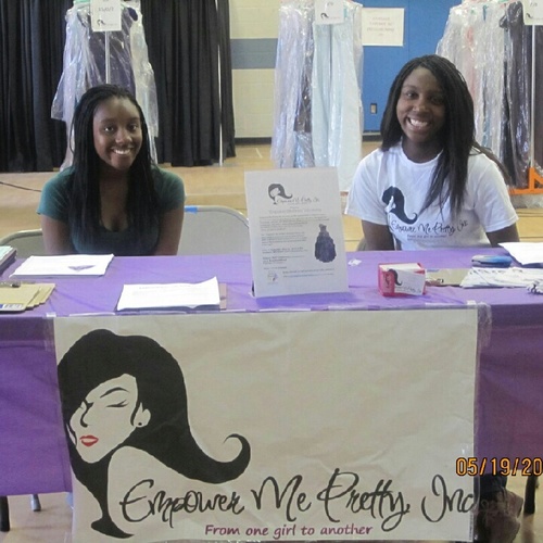 Founder and President of @EmpowerMePretty Inc. Embracing the inner beauty of teens and young adults thru mentoring, leadership, workshops and sisterhood