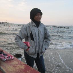 auliya16's profile picture. 