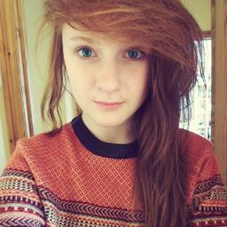 emmpowellxx's profile picture. So, this is my life... and I want you to know I am both happy and sad and I'm still trying to figure out how that could be