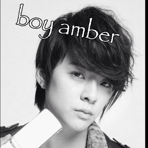 i'm bot.
１９９２年９月１８日生まれ
本人様ー[@ajol_llama]
男ぽいけど、実は恥ずかしがり屋です。中性的。オッパと呼ぶのは恥ずかしいので兄さんって呼ばせてください…。ペンちゃん達には、とびっきりの愛を♪
プロフィールは、見てください：）