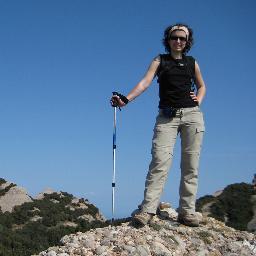 Catalan, biologist and phD.