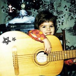 Трошки кондітєр, вожатік, учілка і васпіталка, мать і жена... @adamlambert best day 03/18/13Kyiv #UA