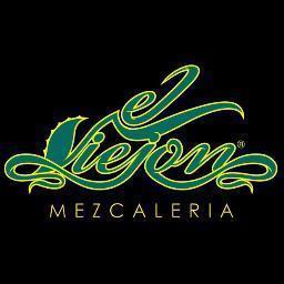 El Viejon Mezcaleria & Club Social.  El unico bar de Culiacán sin mucho uyuyui pero mucho ayayai. Ángel Flores. Centro Histórico.