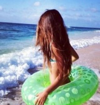 13. Love.Laugth ❤. Follow me