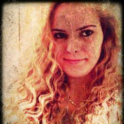 _gayeto_'s profile picture. Smile. It confuses the enemy :) :) :)