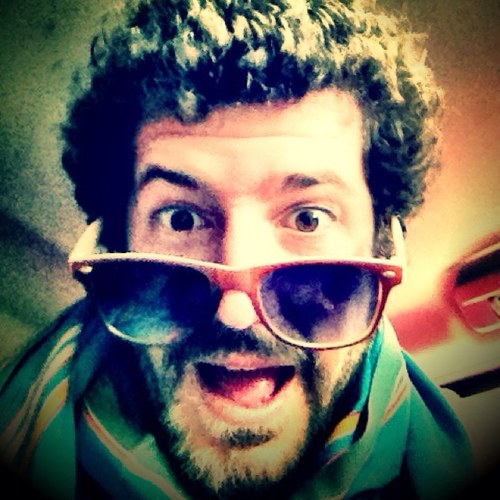 ABuenaventuraA's profile picture. Amontonando vida para q la muerte duela menos.