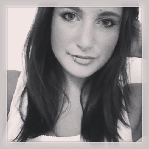 Graphic Designer/Painter - ☮ + ♥