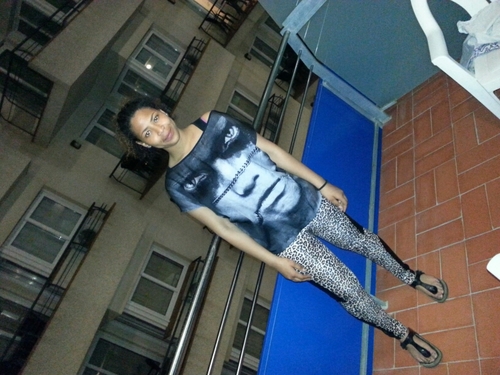 chetynisia's profile picture. Head up, stay stong Fake smile, move on.