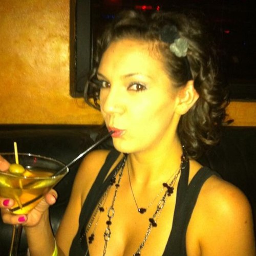 akiireMONiiQUE's profile picture. 