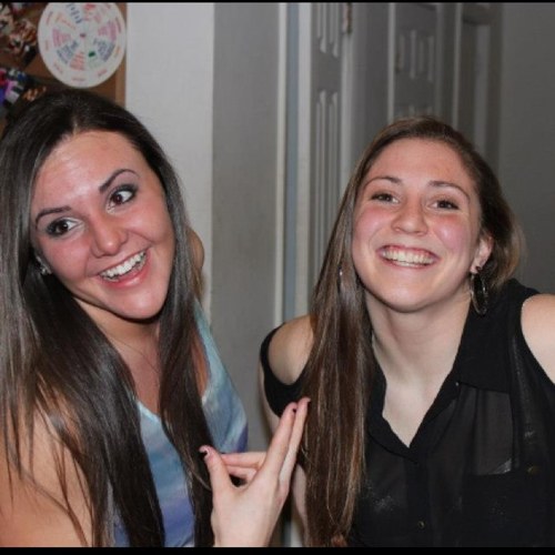 jen_ziie's profile picture. I do flips and solve math problems.