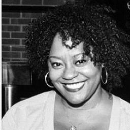 NancyElegante's profile picture. 